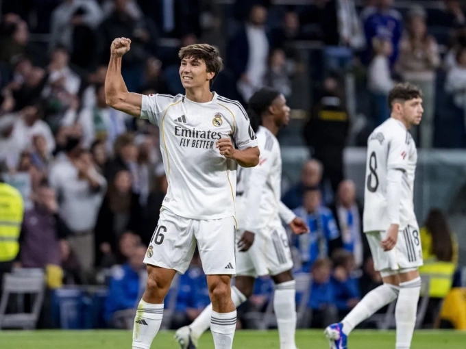 Gonzalo ăn mừng bàn thắng trong trận đấu Real Betis ở vòng 18 La Liga, trên sân Bernabeu, Madrid, Tây Ban Nha ngày 4/1/12026. Ảnh: AP