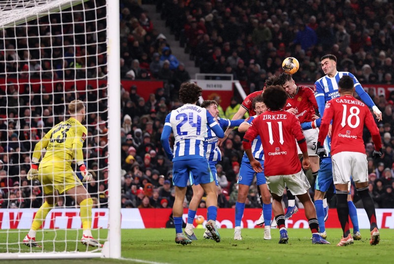 Man Utd tệ thế nào sau trận thua Brighton ở Cúp FA? - Ảnh 1.
