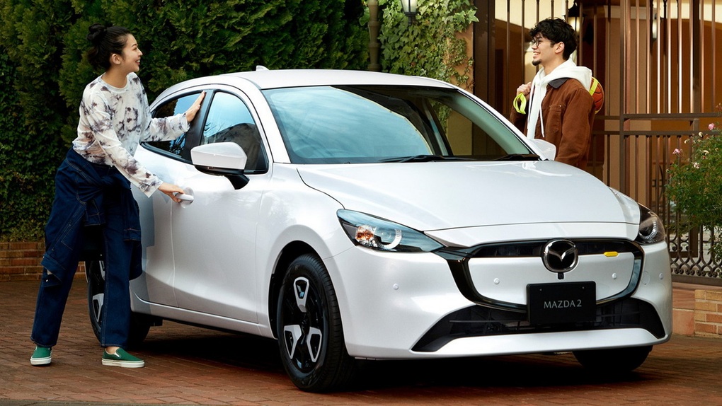 Mazda2 và CX-3 sắp bị khai tử, có thể được thay bằng hai xe hoàn toàn mới - 1