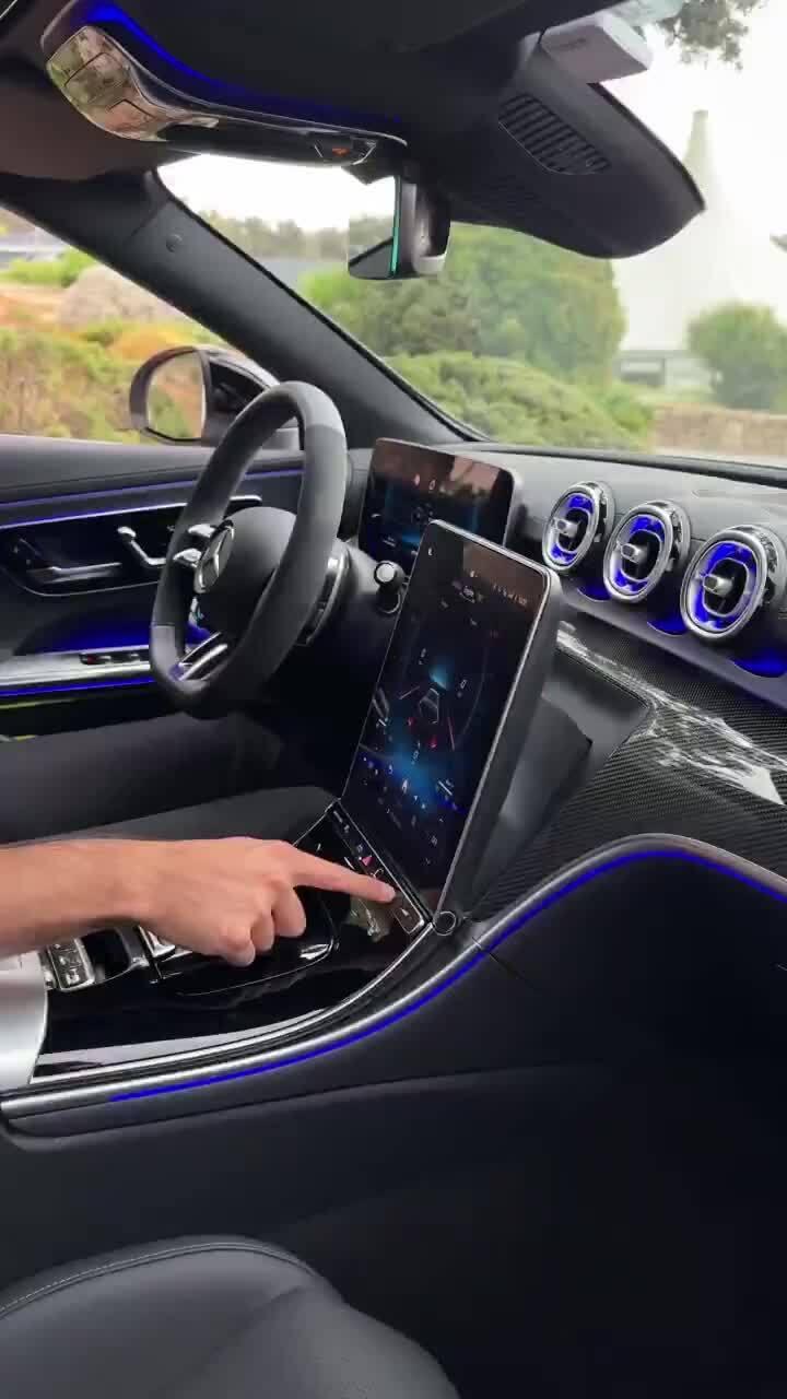 Những thứ tự chuyển động trên Mercedes-AMG CLE 53