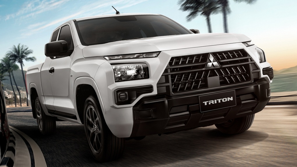 Mitsubishi Triton có diện mạo mới trẻ trung, rắn rỏi hơn - 1