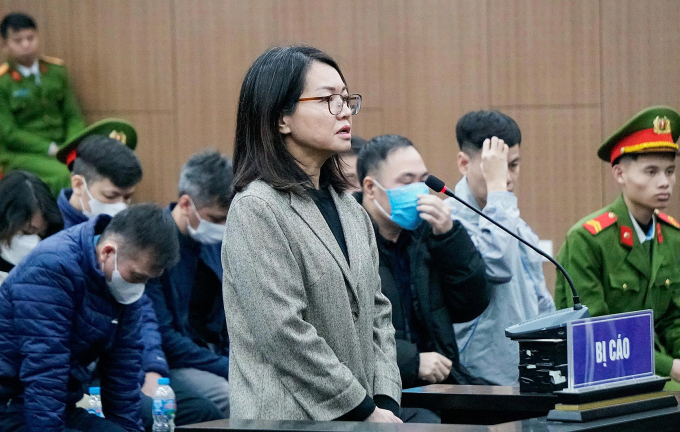 Cựu Cục trưởng Trần Việt Nga tại tòa sáng nay. Ảnh: Linh Đan