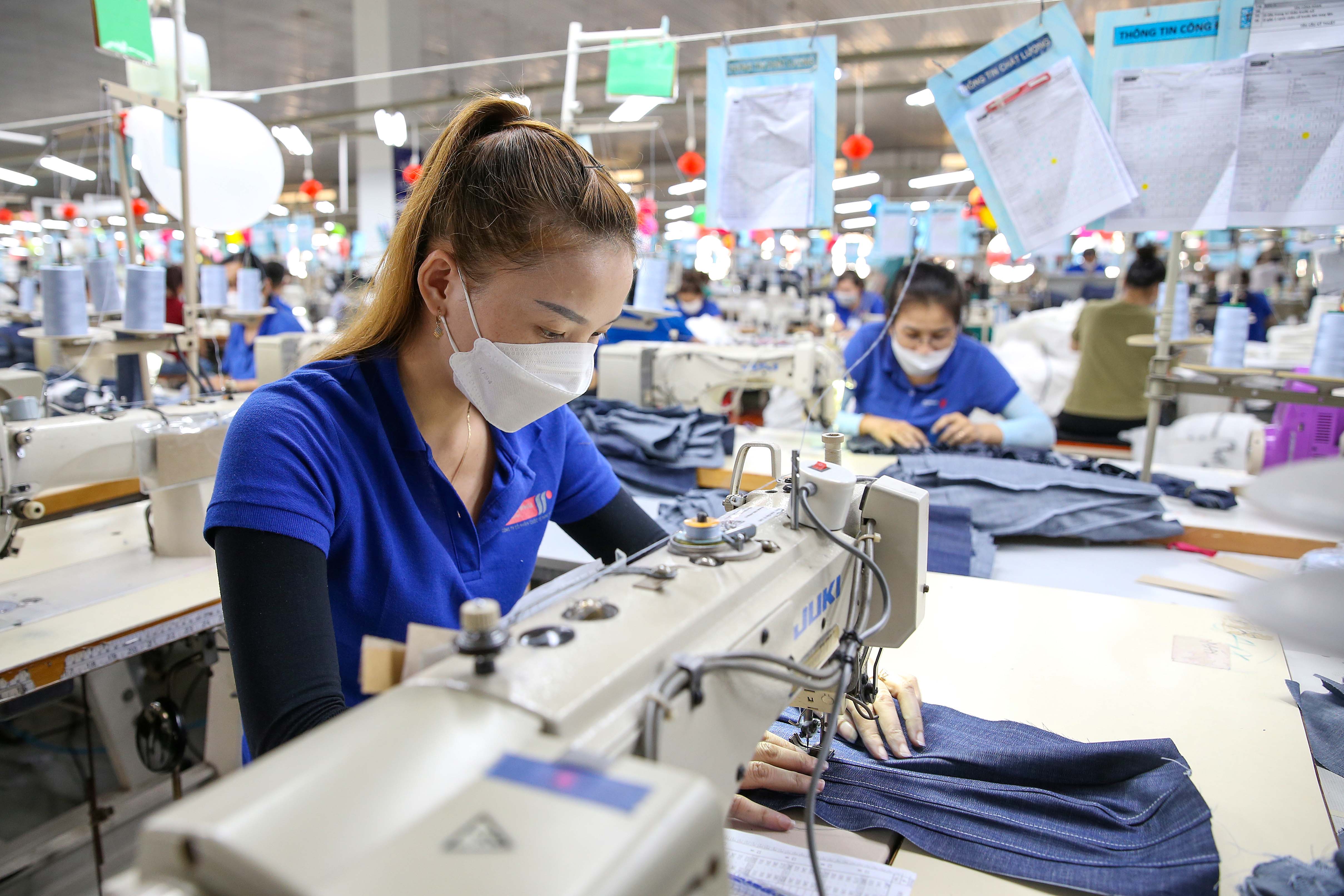 Mong chờ những đột phá mạnh mẽ hơn - Ảnh 1.