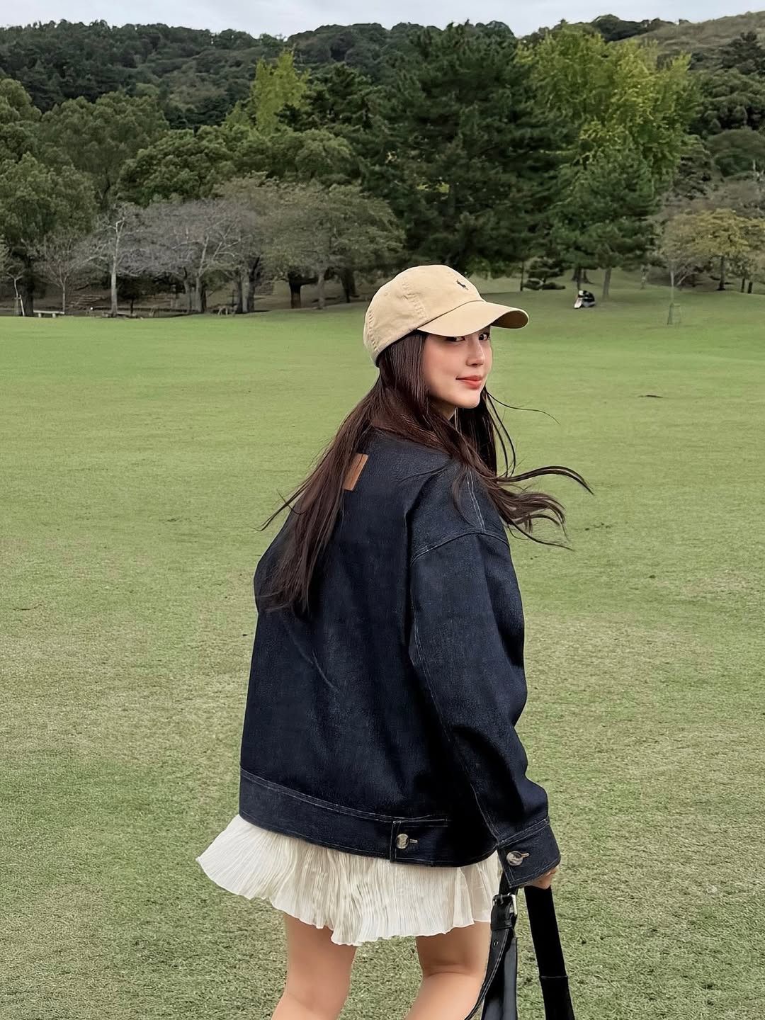 Cuối năm “Ba mặt nhiều lời”: Một cuộc hẹn bàn chuyện tiền nong, cứ đi là lời- Ảnh 1.