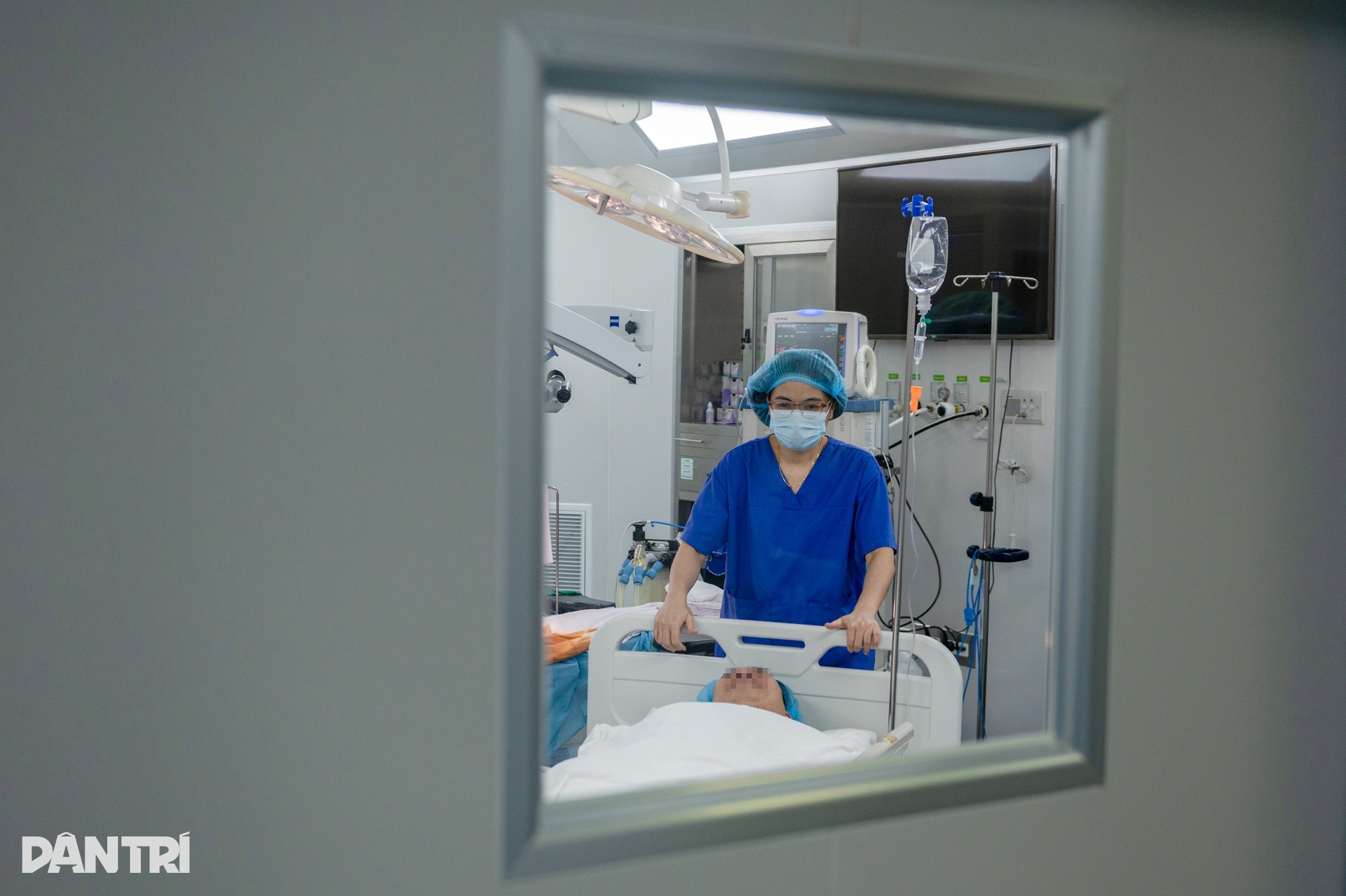 Một giờ săn lùng những tinh binh cuối cùng của người đàn ông 10 năm vô sinh - 1