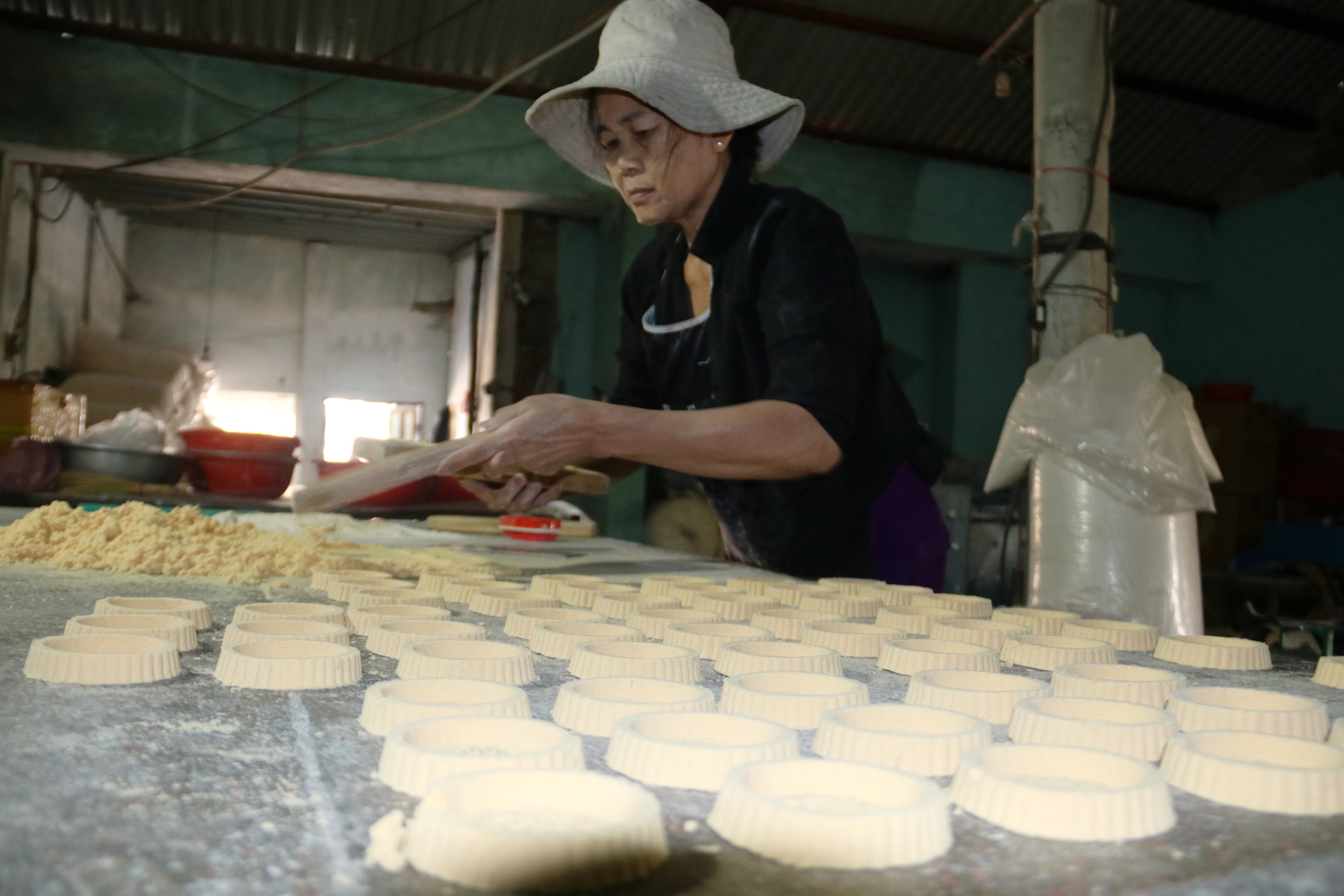 Mùa bánh in bên sông Ly Ly- Ảnh 1. Mùa bánh in bên sông Ly Ly- Ảnh 1.