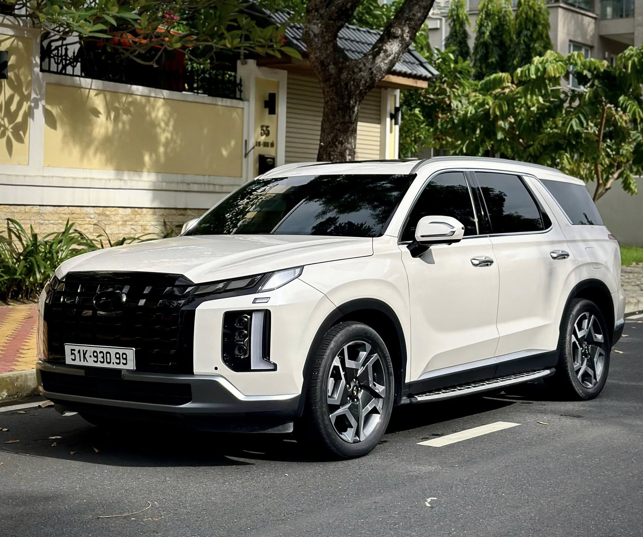 Mua SUV 7 chỗ hạng E, người Việt còn lựa chọn nào? - Ảnh 1.
