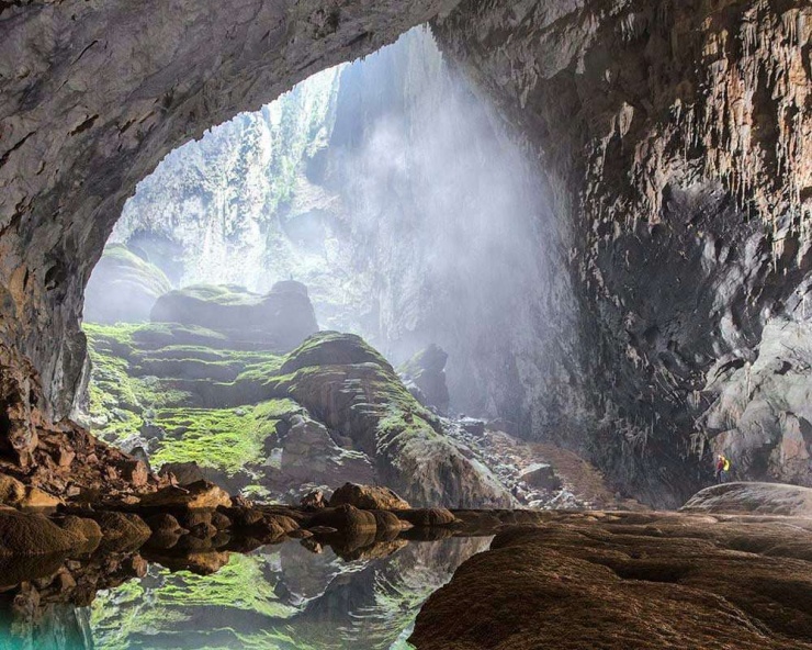 Muốn vào Sơn Đoòng phải đợi... 2 năm: Tour du lịch khó mua nhất Việt Nam 1 Hang Sơn Đoòng nằm trong vùng lõi Vườn Quốc gia Phong Nha-Kẻ Bàng, thuộc xã Thượng Trạch, tỉnh Quảng Trị (trước đây là tỉnh Quảng Bình). Ảnh: Oxalis Adventure