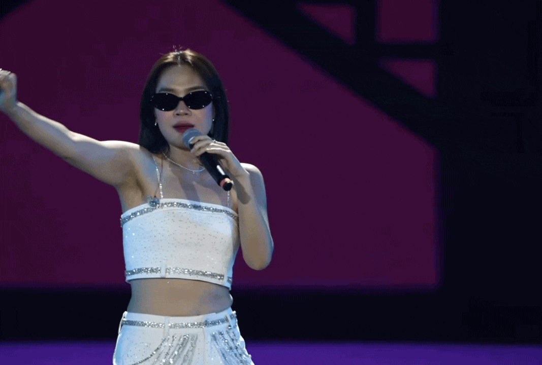 Mỹ Tâm cởi phăng áo khoe trọn visual nữ thần, set diễn đỉnh cao “tiễn” 2025 tại HOZO CITY TẾT FEST- Ảnh 3.