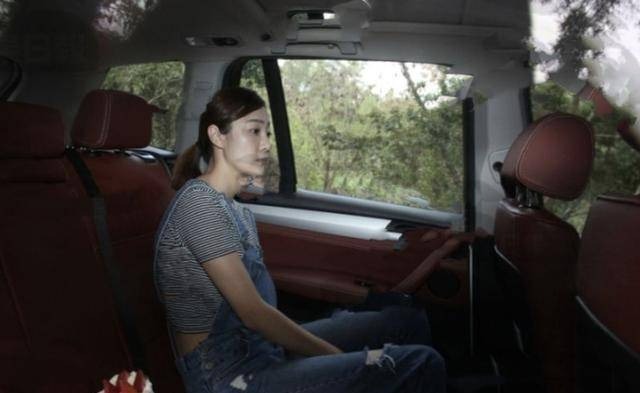 Nàng thơ phim giờ vàng bại lộ chuyện Nàng thơ phim giờ vàng bại lộ chuyện