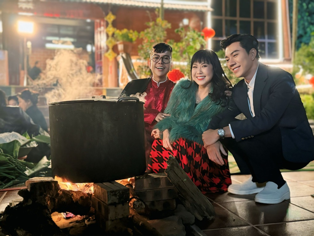 Nghệ sĩ Hương Tươi: Tôi không biết dùng thẻ ngân hàng, gọi xe công nghệ - 1