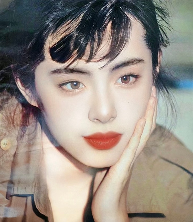 Ngoc nu dep khuynh dao chau A nay mat mui