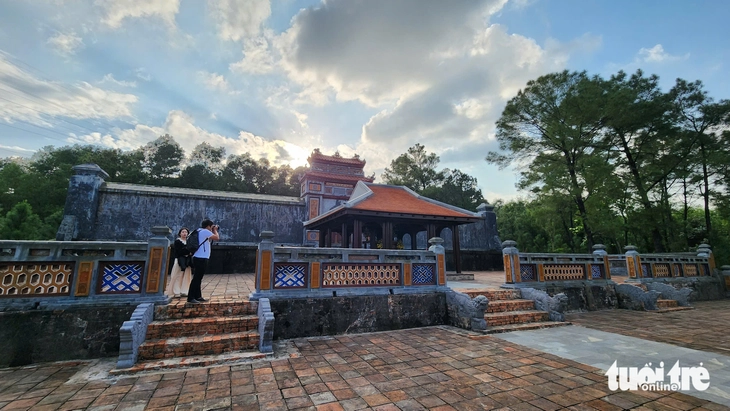 TỪ DỤ - Ảnh 1.