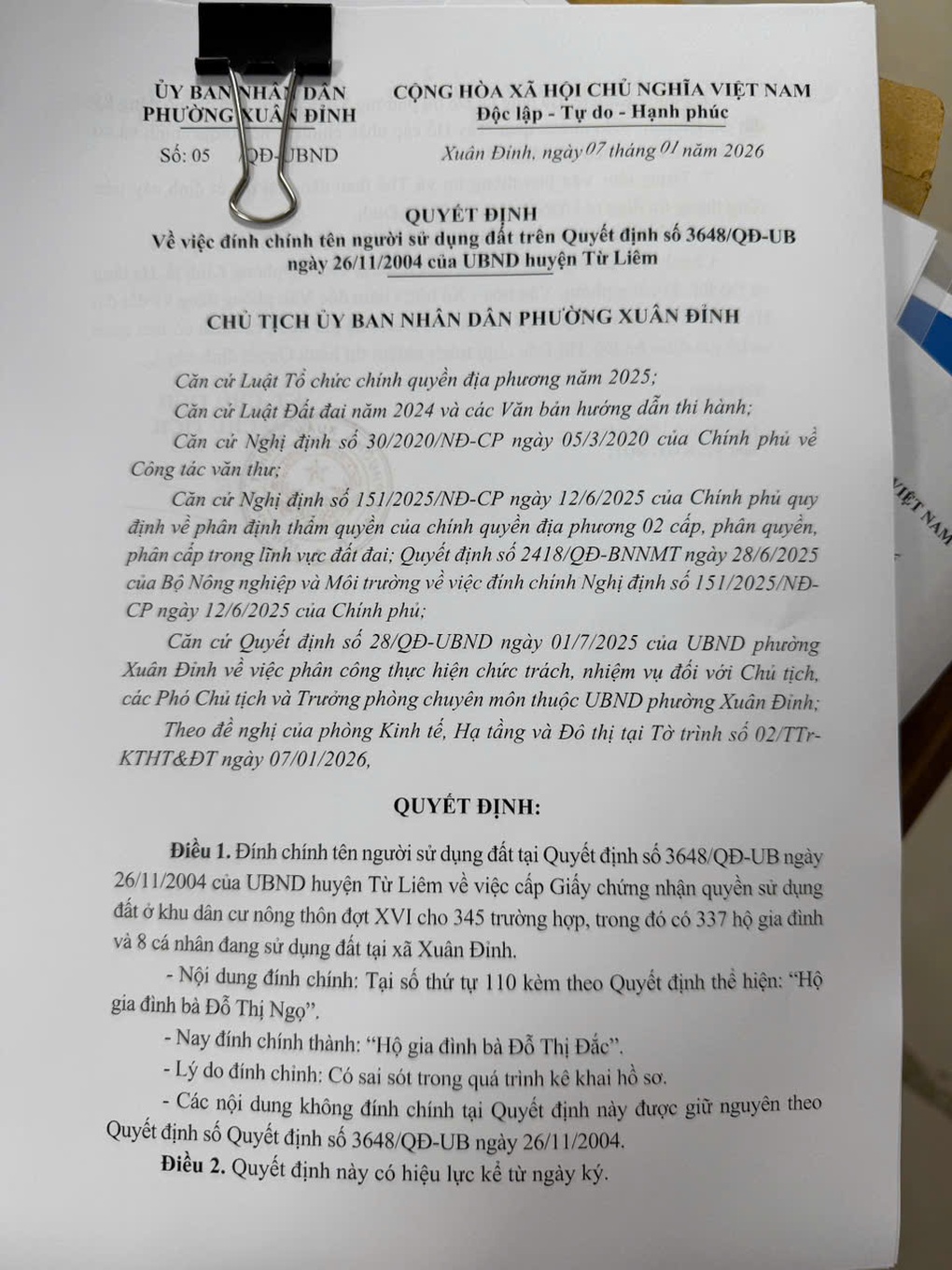 Người dân được đính chính sổ đỏ sai tên chủ hộ sau phản ánh của Dân trí - 1