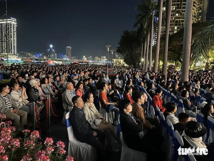 Da Nang concert - Ảnh 1.