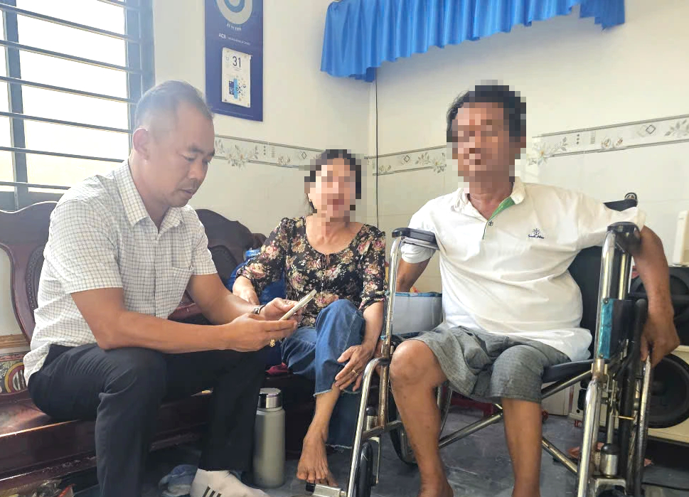 Người phụ nữ ở TP.HCM bị tố lượm 5 tờ vé số trúng giải đặc biệt- Ảnh 1.