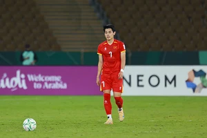 Khi đồng đội cứu Nguyễn Đình Bắc không bị “hứng gạch đá”...