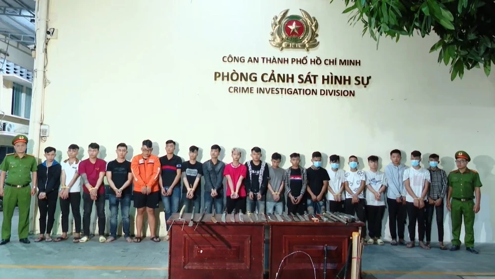 nguyen-nhan-vu-hon-chien-o-duong-duong-ba-trac-khien-19-nguoi-bi-bat (4).jpg