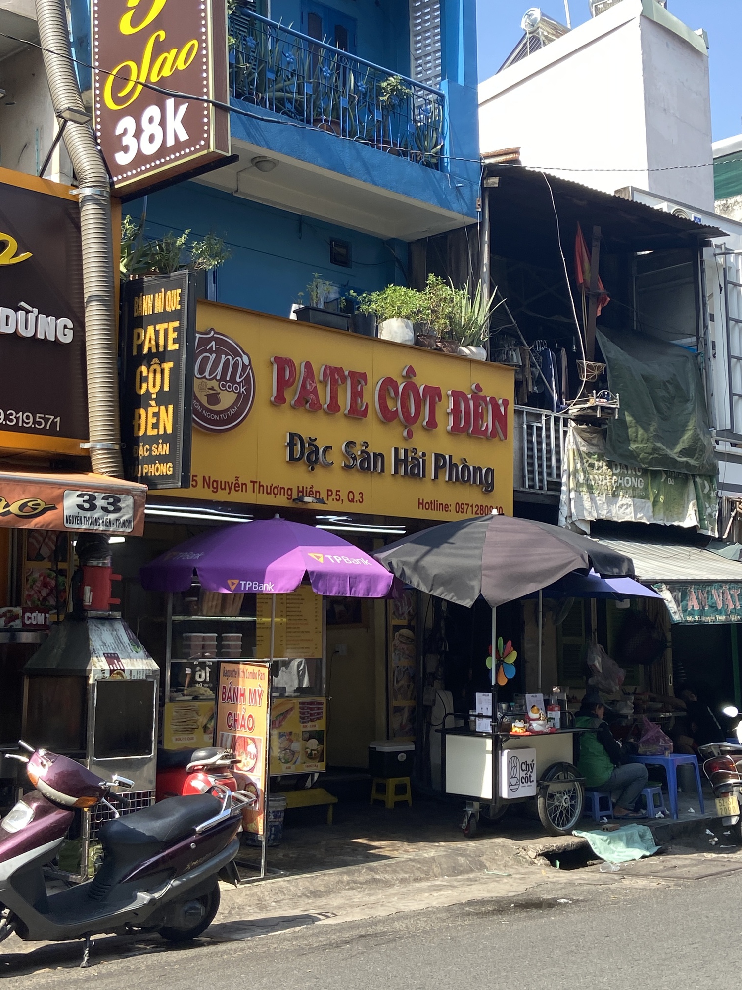 Vụ 120 tấn thịt heo bệnh tuồn vào Đồ hộp Hạ Long: Nhiều quán Pate Cột Đèn vỉa hè 