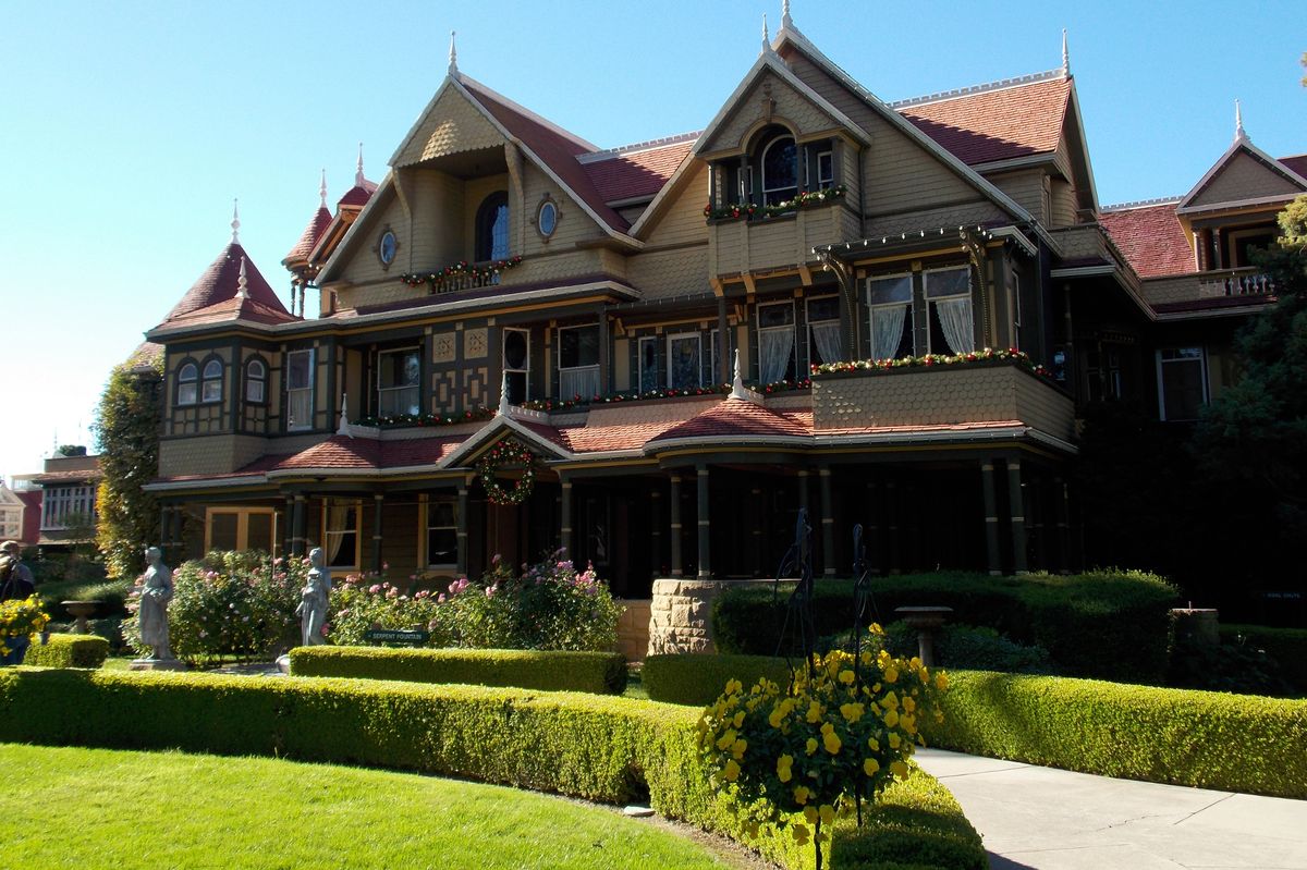 Những bí mật kinh hoàng về 