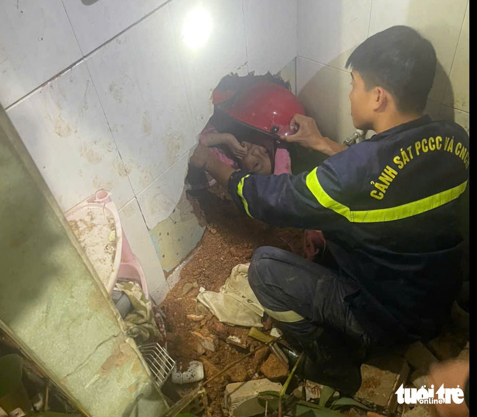 chiến sĩ công an - Ảnh 1.