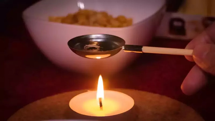 Những tập tục kỳ lạ mừng năm mới trên thế giới- Ảnh 1.