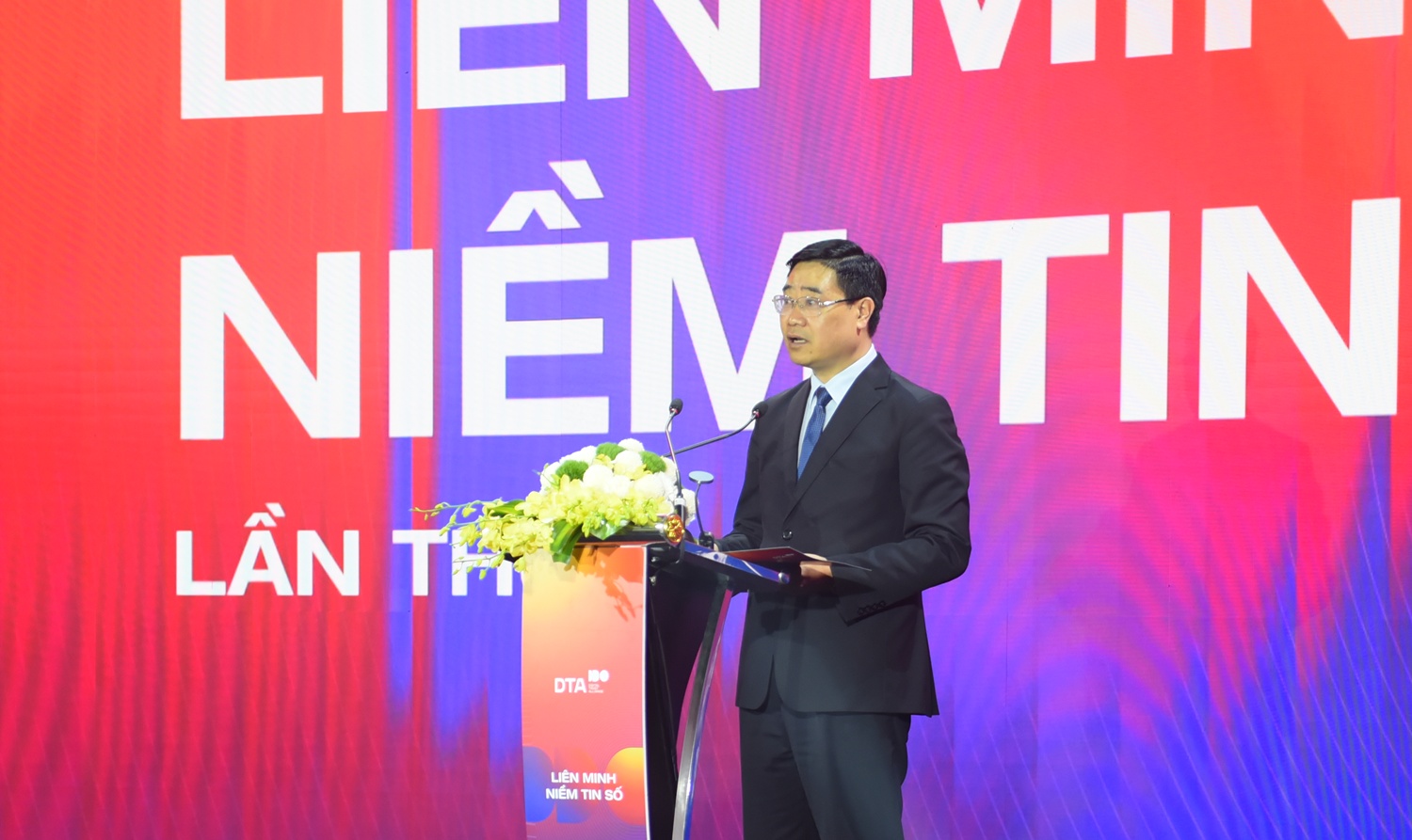 Niềm tin số: Nền tảng xã hội số an toàn và bền vững - Ảnh 1. Niềm tin số: Nền tảng xã hội số an toàn và bền vững - Ảnh 1.