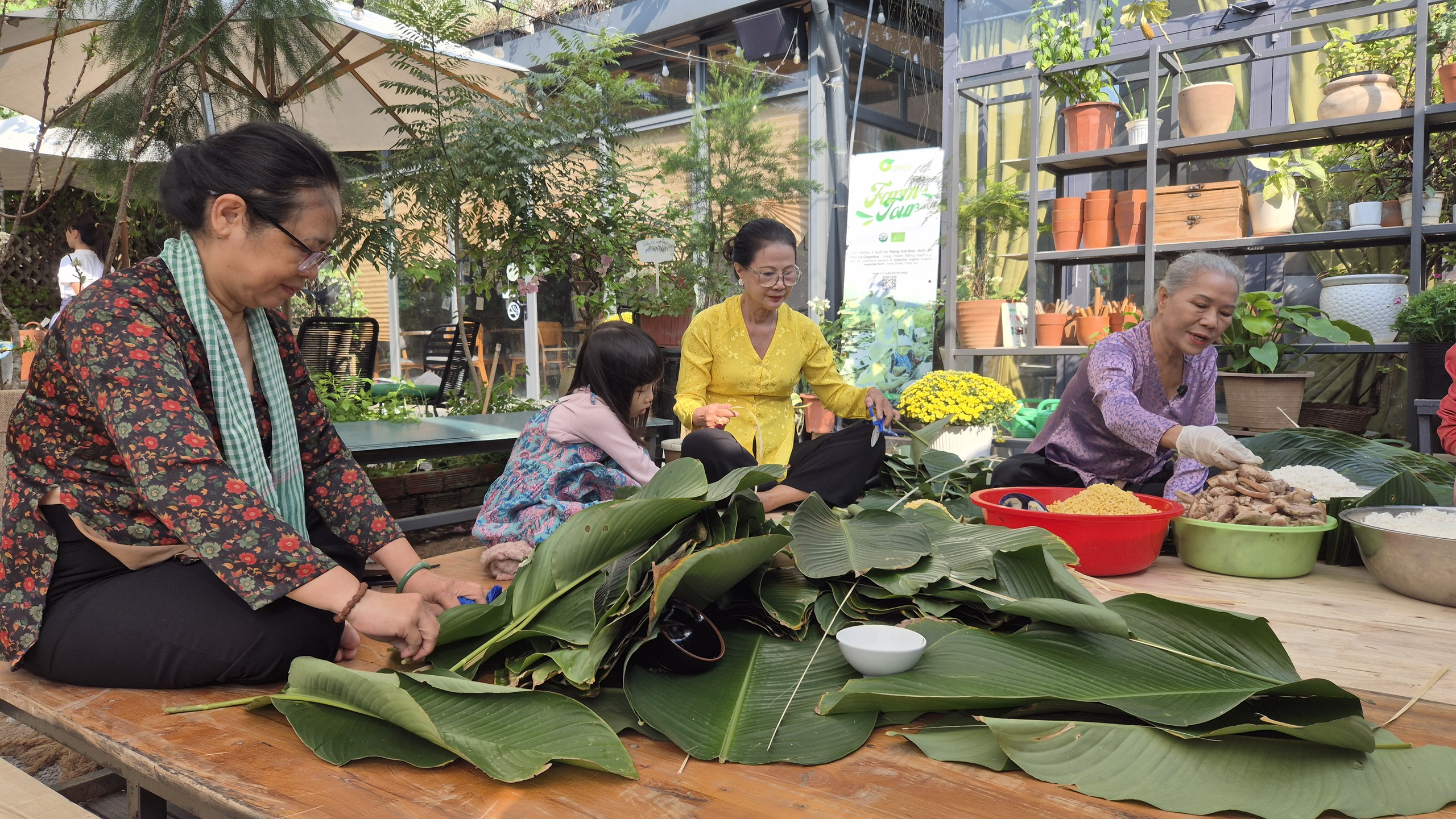 Nở rộ dịch vụ 