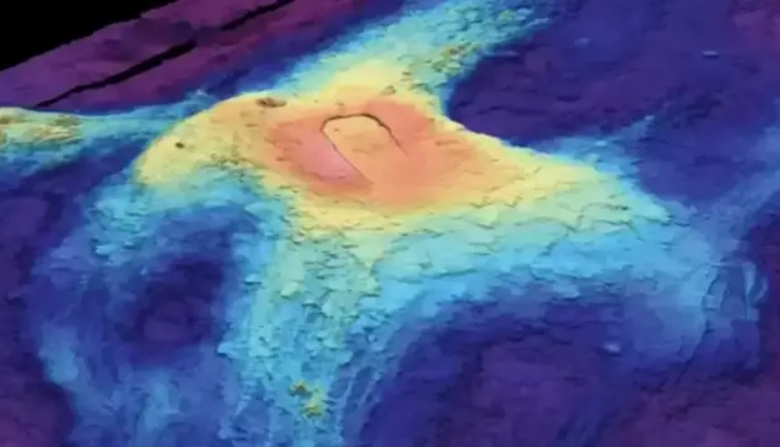 Núi lửa khổng lồ dưới đáy đại dương dự kiến sẽ phun trào trong năm nay- Ảnh 1.