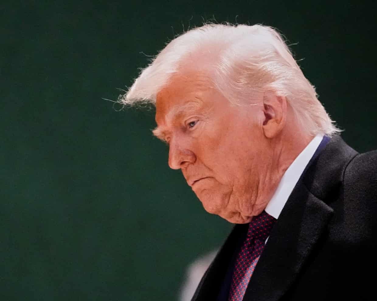 “Đấu khẩu căng như dây đàn” giữa Tổng thống Mỹ và Thủ tướng Canada - Ảnh 1.