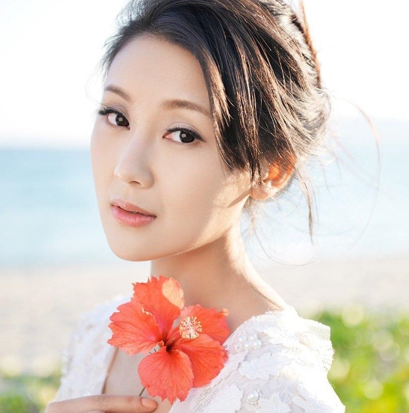 Thảm cảnh của 1 mỹ nhân: Phải trả nợ 4.700 tỷ trong 7 ngày thay chồng chủ tịch, nhan sắc tụt dốc không phanh- Ảnh 1.