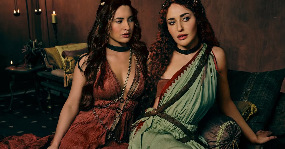 Phim 18+ cấm xem chỗ đông người: Kết nổ mắt 2 mỹ nhân siêu bốc lửa, ai sợ thì đi về- Ảnh 1.