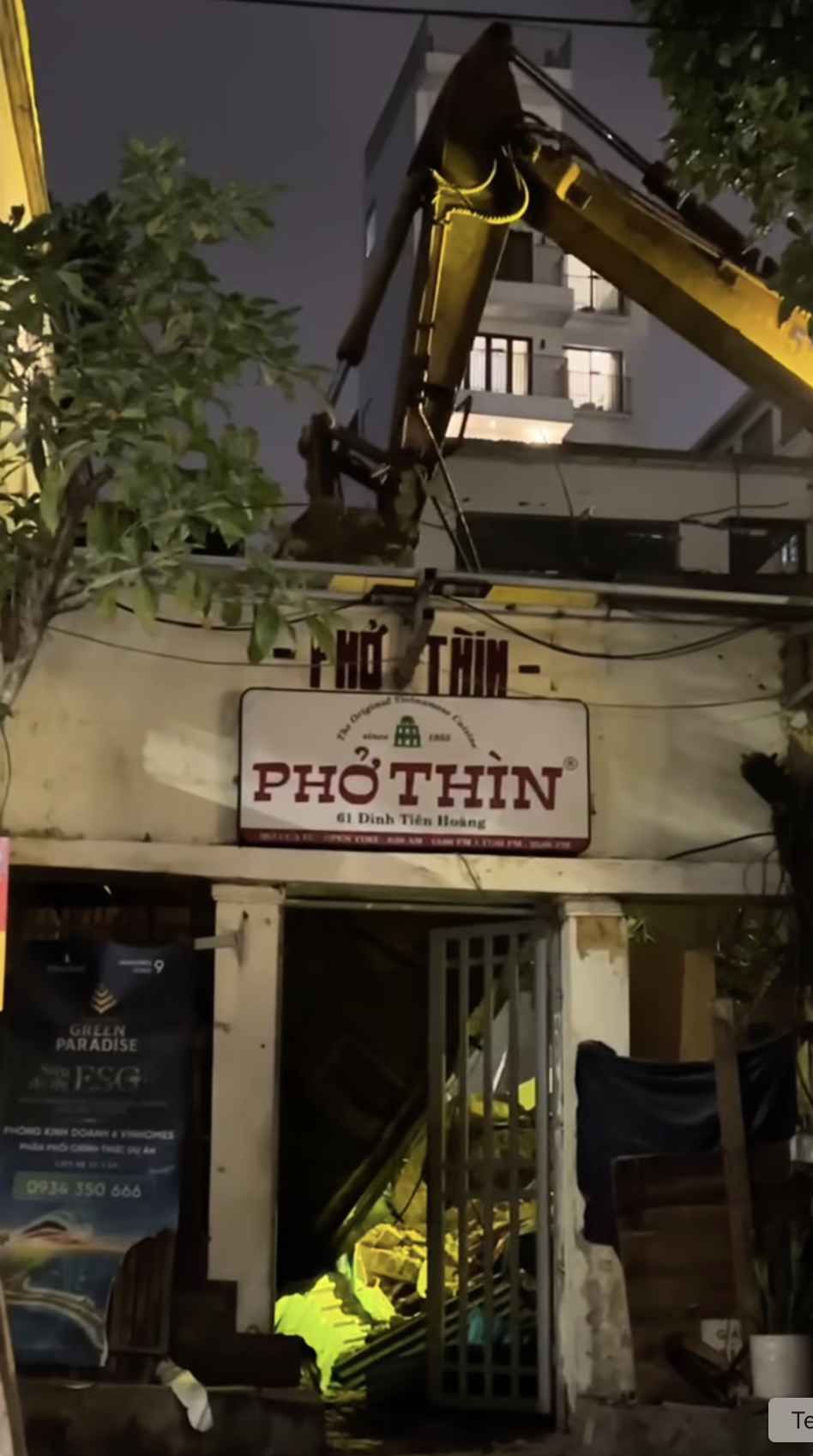 Phở Thìn Bờ Hồ chính thức dỡ bỏ sau 70 năm- Ảnh 1.