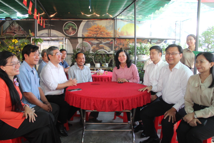 - Ảnh 2. - Ảnh 2.