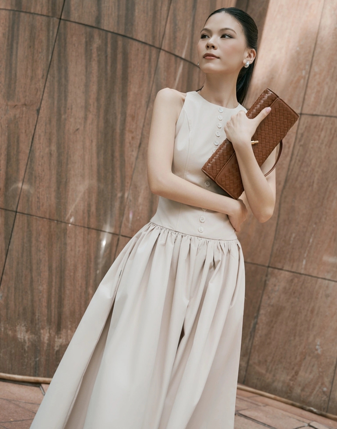 Phong cách tối giản thanh lịch được lòng quý cô hiện đại- Ảnh 11.