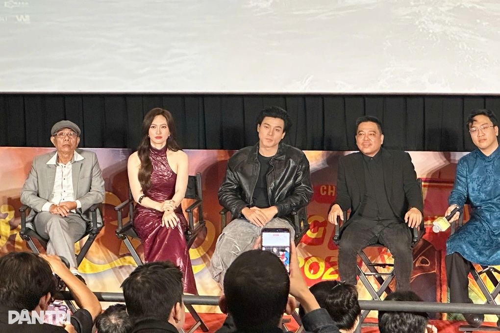 Phương Anh Đào nói gì khi đụng độ Trấn Thành trong mùa phim Tết 2026? - 1