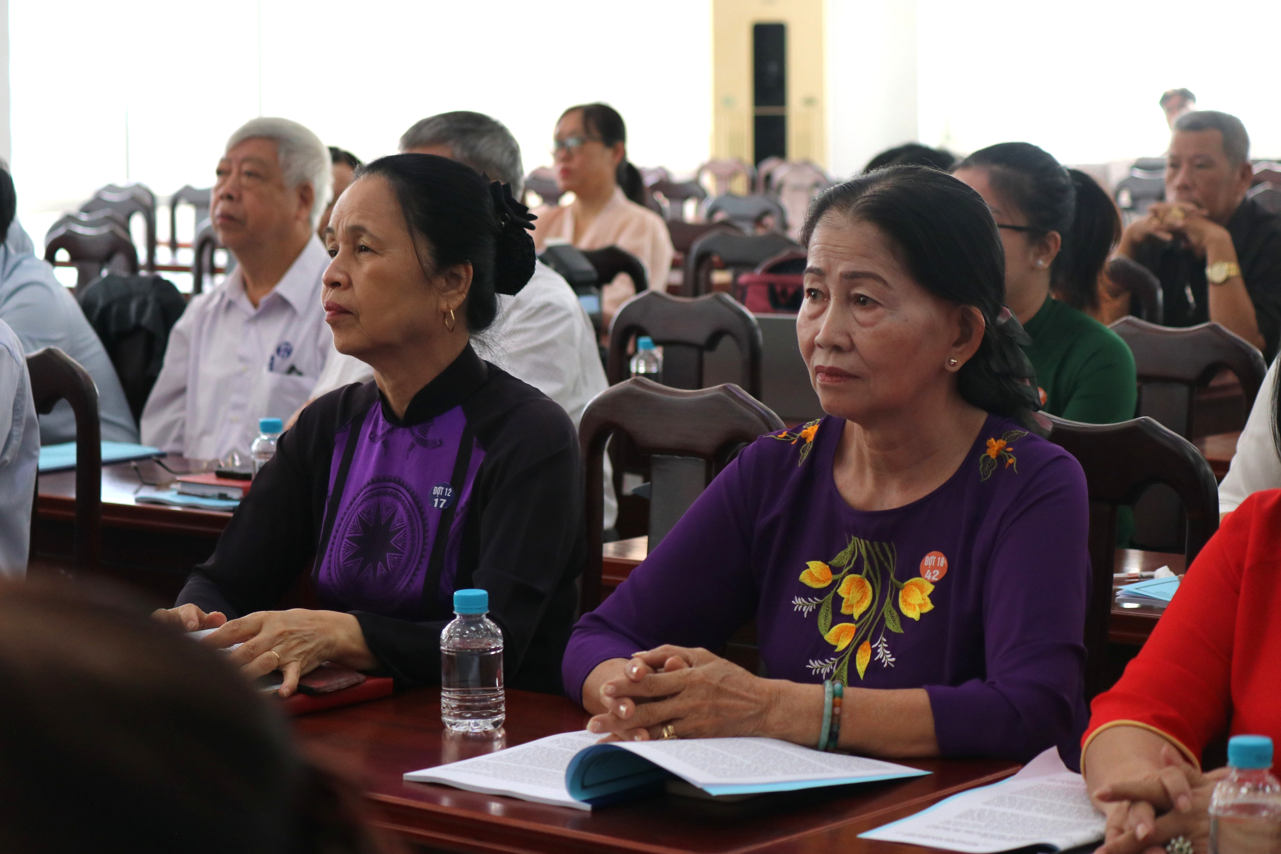 - Ảnh 1. - Ảnh 1.