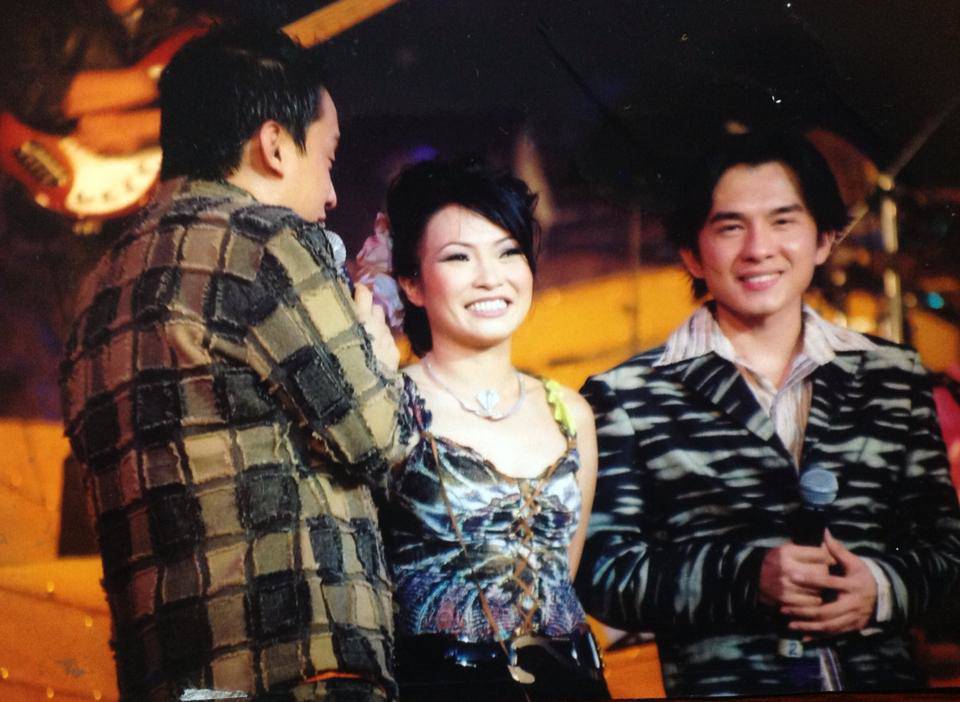 Nữ ca sĩ Việt đầu tiên mở concert ở SVĐ: Cát-xê kỷ lục, mua nhà bằng 26 cây vàng, diễn show nào là show đó thắng lớn- Ảnh 2.