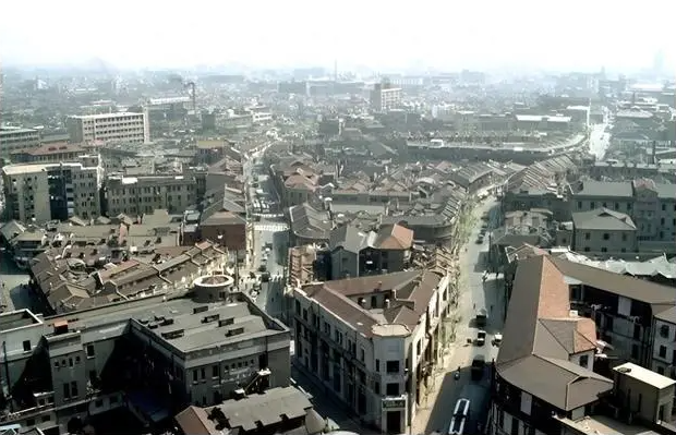 Ảnh cũ Thượng Hải thập niên 1980: Phương tiện này thống trị đường phố, có nơi 40 năm chưa hề khác- Ảnh 1.