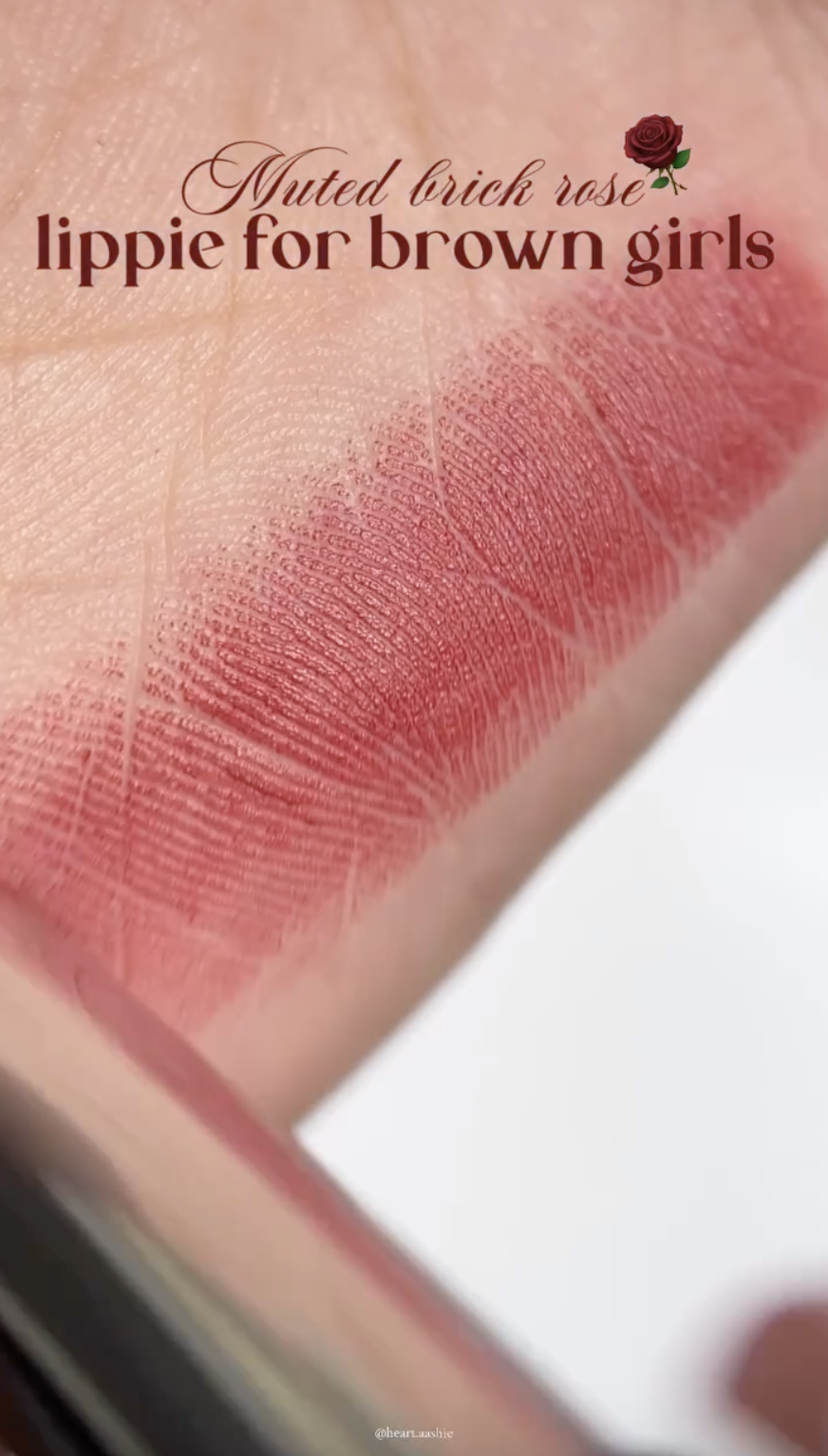 Có hãng son cứ trời lạnh là chiếm sóng MXH: Quá nhiều màu hot trend, lên môi slay thôi rồi!- Ảnh 8.