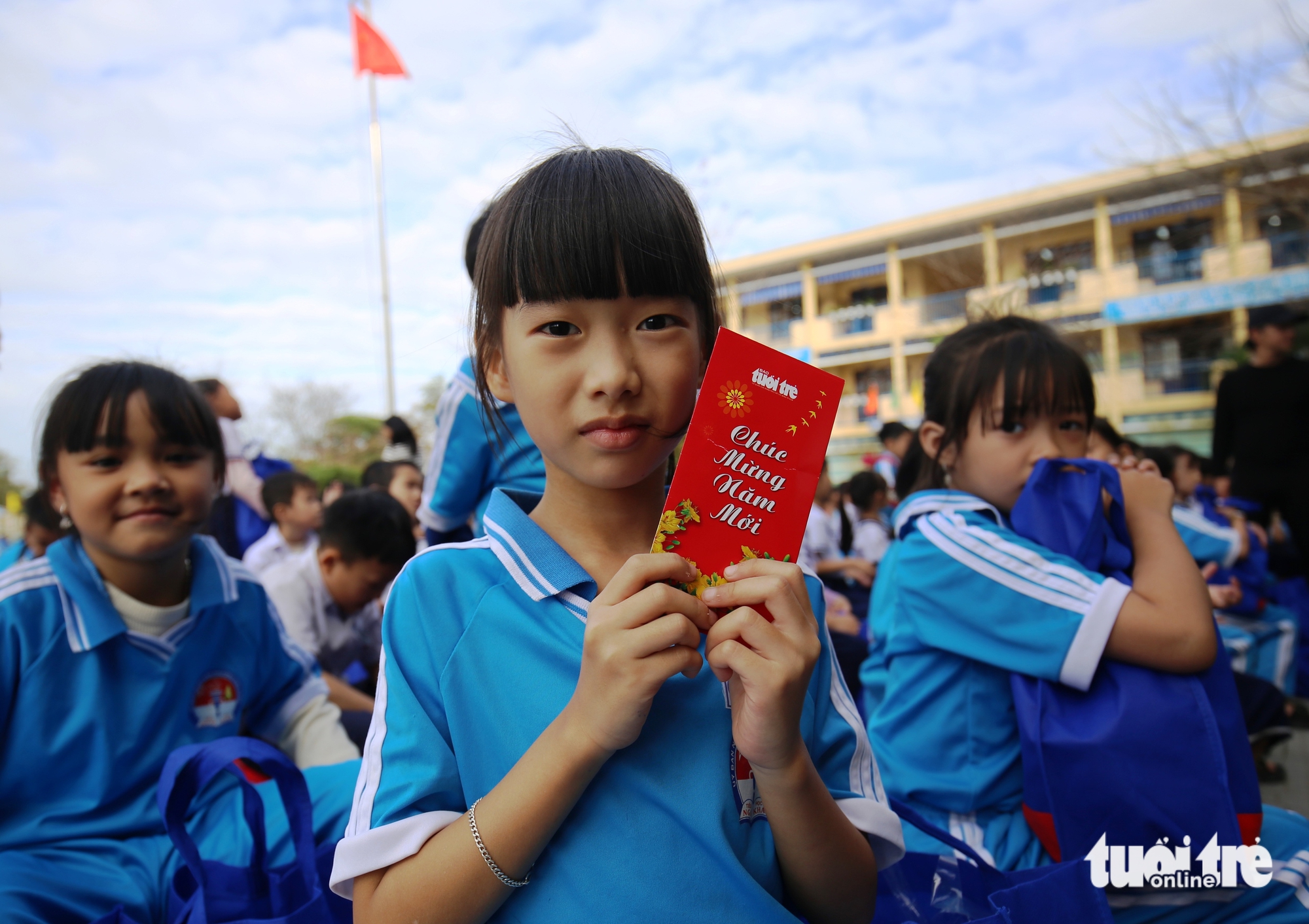 báo Tuổi Trẻ - Ảnh 1.