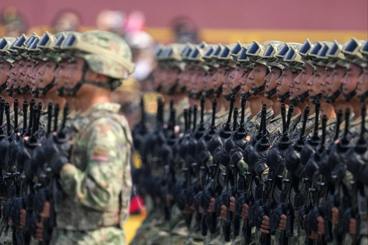 Quân đội Trung Quốc tuyên bố đang phát triển hơn 10 loại vũ khí chiến tranh lượng tử - Ảnh 1.