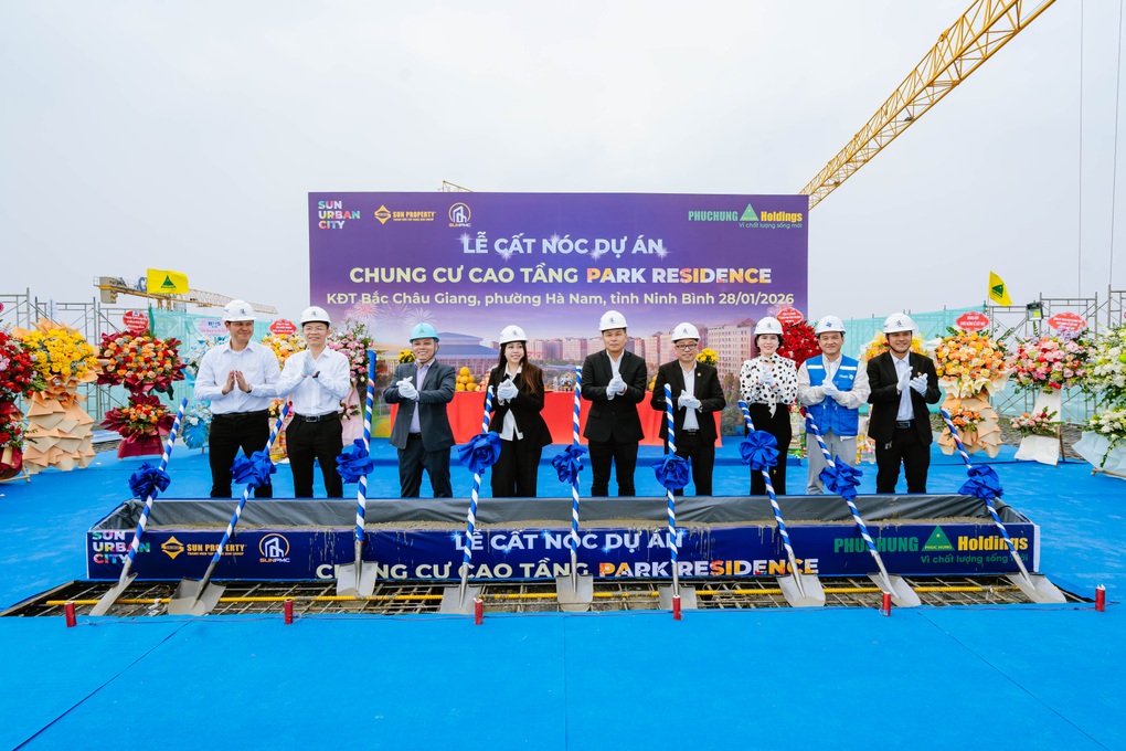 Quỹ căn hộ cao tầng mới của Sun Group Nam Hà Nội cất nóc tòa đầu tiên - 1