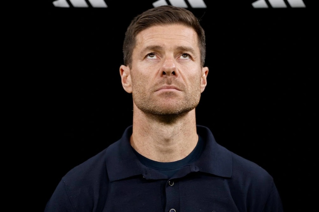 Real Madrid bất ngờ sa thải HLV Xabi Alonso - 1