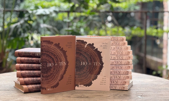 Sách do Nhà xuất bản Thế giới liên kết Nhã Nam phát hành. Ảnh: Nhã Nam