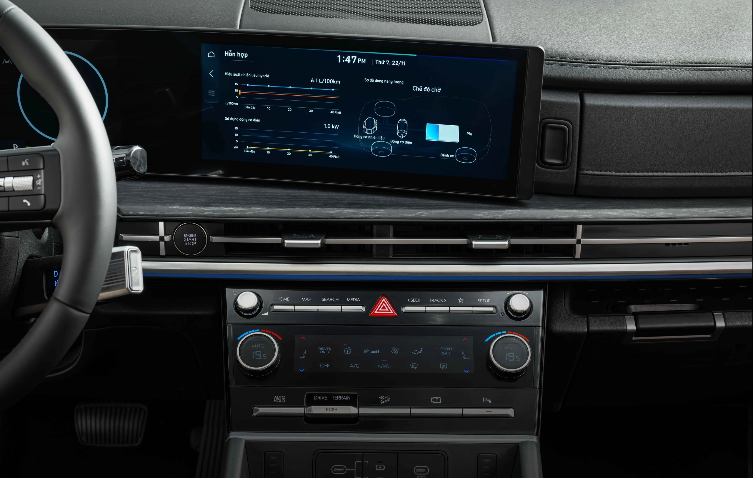 Sai lầm khi lạm dụng màn hình cảm ứng, các hãng xe đưa nút bấm trở lại - Ảnh 4.
