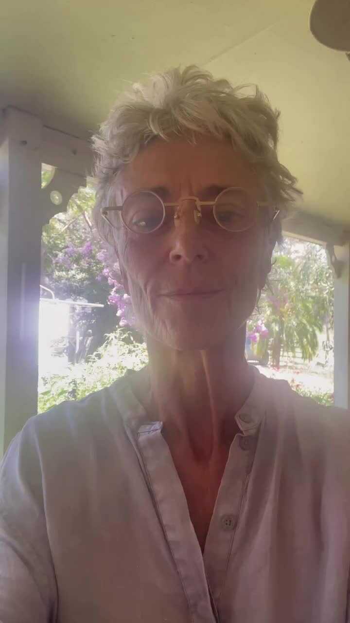 Sao 'Tiếng chim hót trong bụi mận gai' không sợ tuổi già