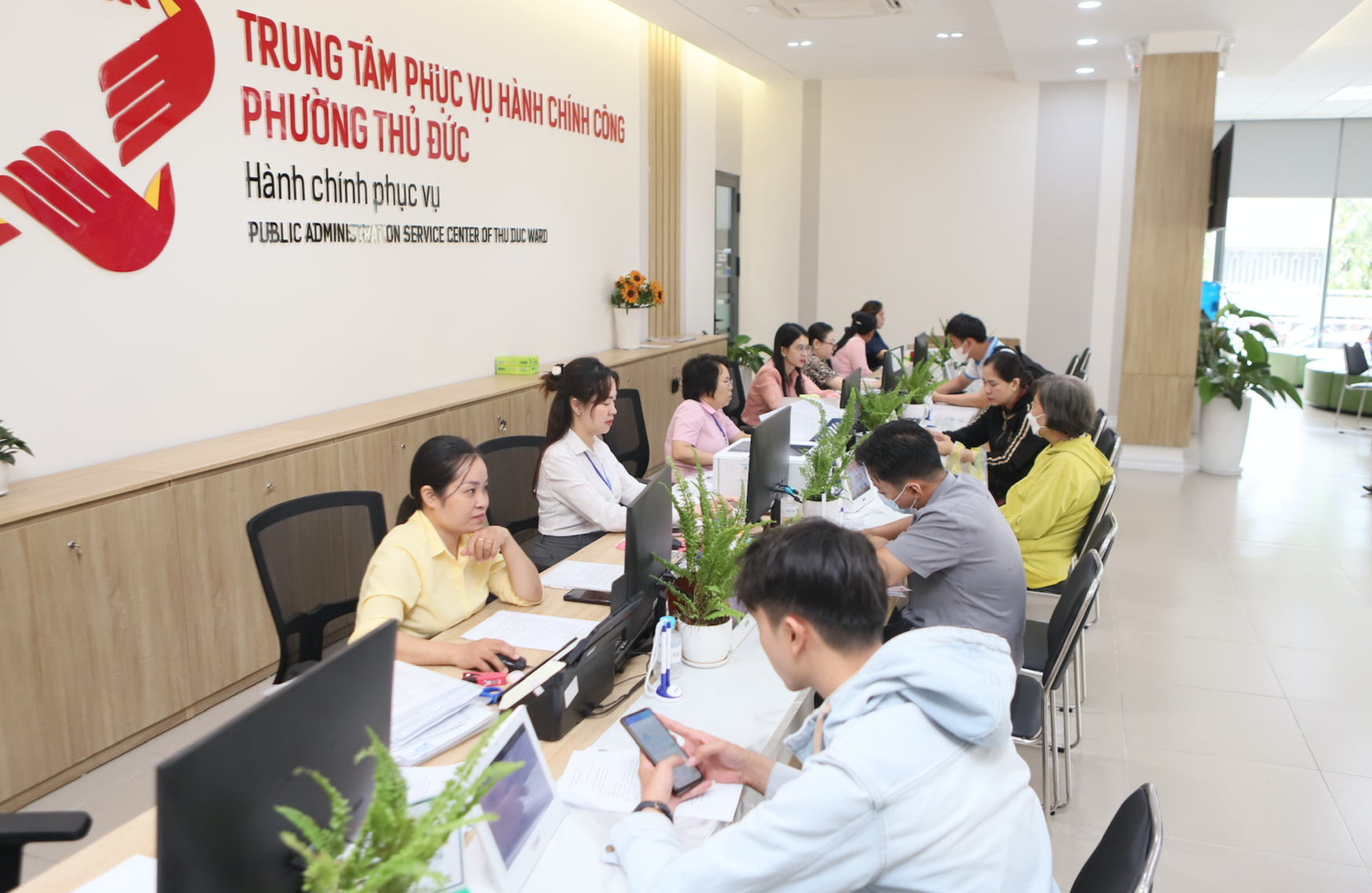 Sẽ điều chỉnh chế độ tiền lương, hoàn thiện phân cấp, phân quyền - Ảnh 1.