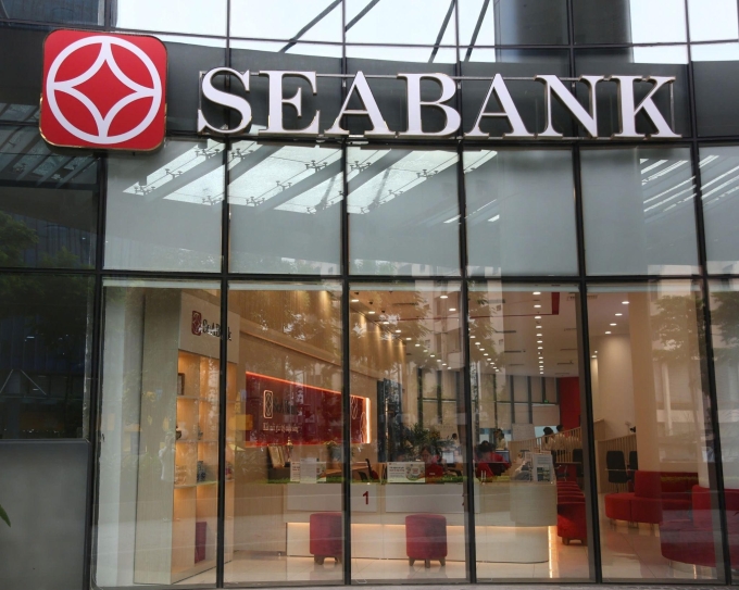 SeABank hiện phục vụ hơn 4 triệu khách hàng, có 181 điểm giao dịch trên toàn quốc. Ảnh: SeABank