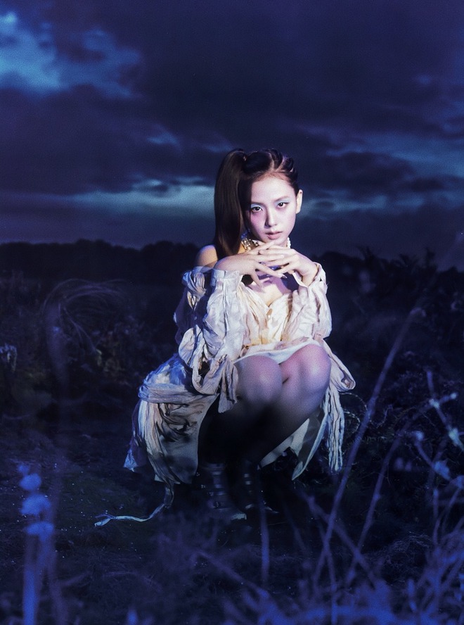 Showbiz có hàng vạn mỹ nhân nhưng chỉ 1 người 